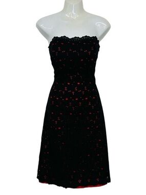 90s Vintage strapless dress Size 8 black lace eyelet over red lining Grad Prom